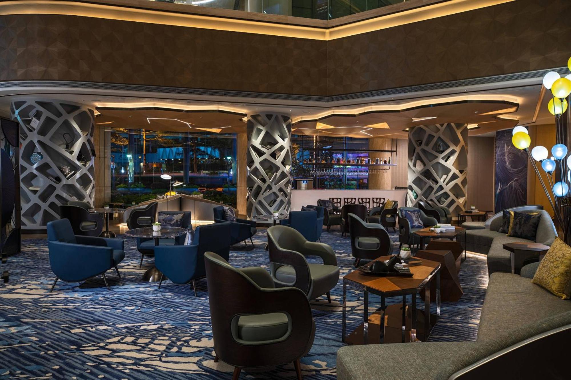 Renaissance Shenzhen Luohu Hotel Экстерьер фото