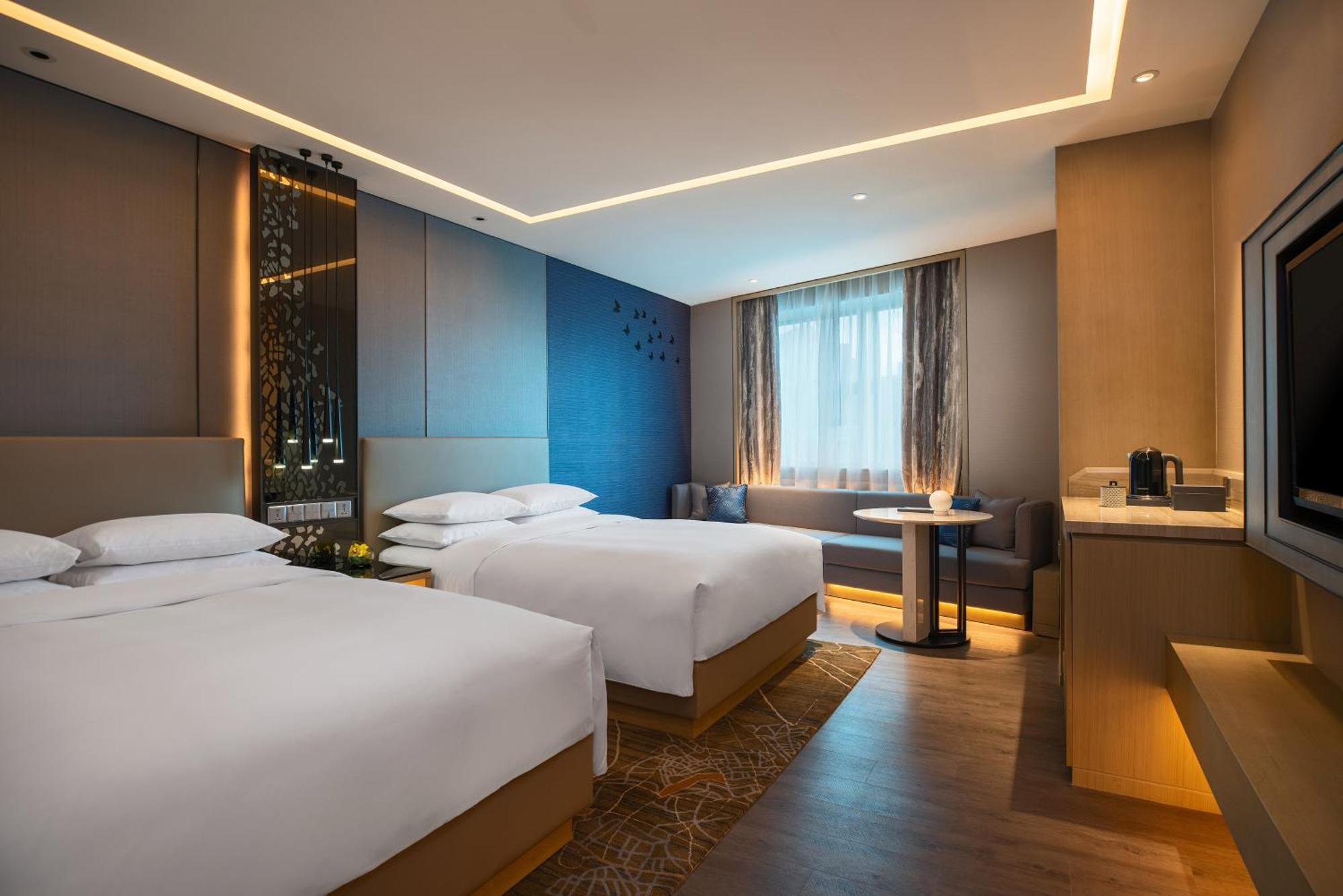 Renaissance Shenzhen Luohu Hotel Экстерьер фото